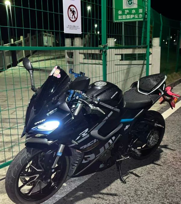 二手QJMOTOR赛250