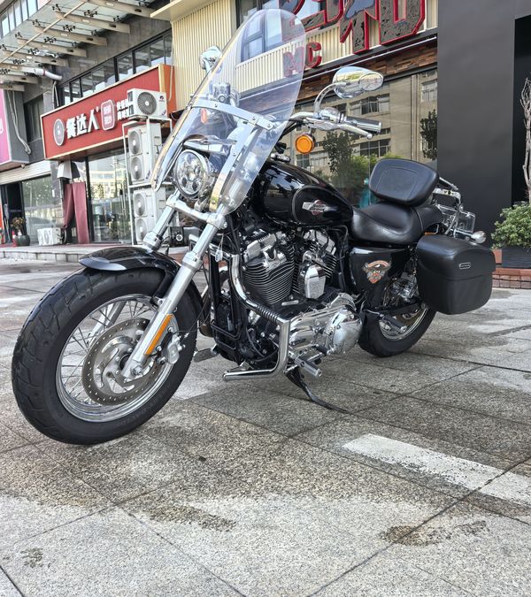 二手哈雷戴维森1200 Custom