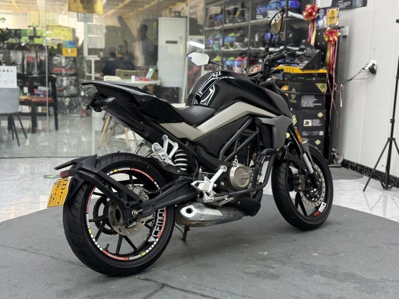 二手春风250NK
