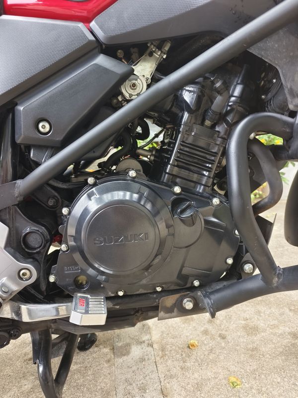 二手豪爵铃木DL250