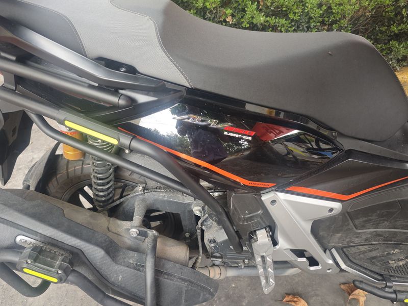 二手QJMOTOR鸿250ADV