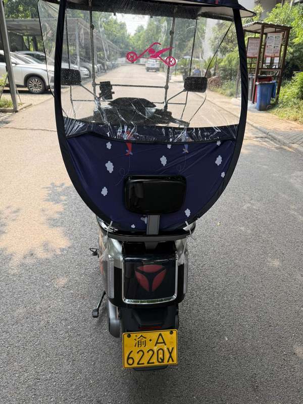 二手雅迪冠能 E80