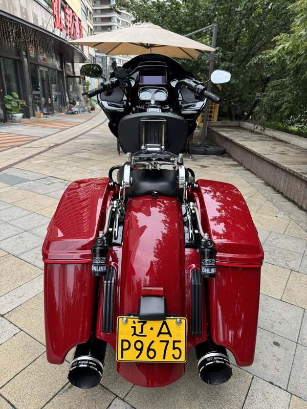 二手哈雷戴维森公路滑翔 Road Glide