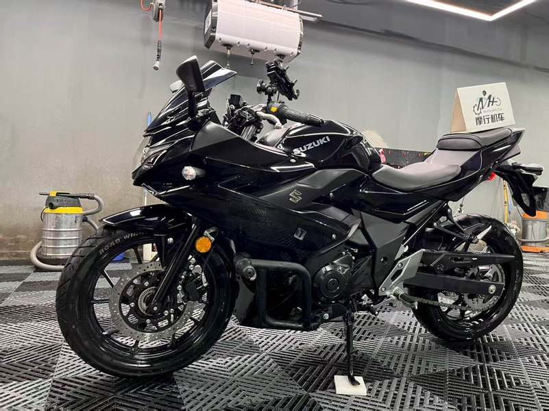 二手豪爵铃木GSX250R