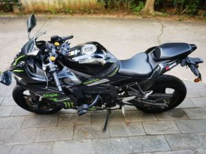 二手川崎ZX-4R