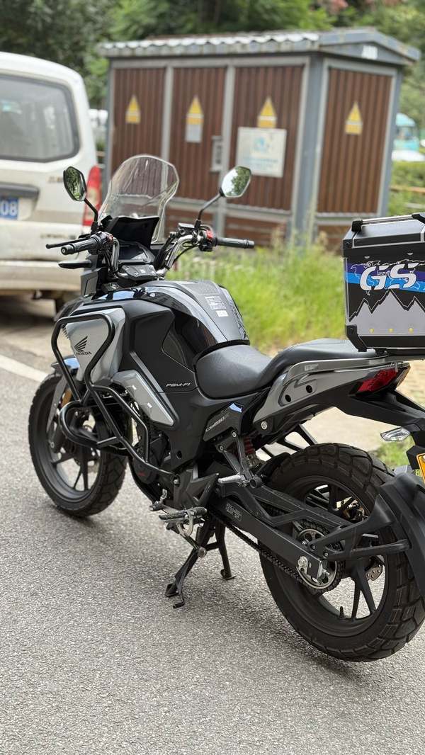 二手五羊本田猛鸷 CB190X