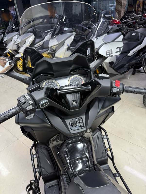 二手本田NSS350(进口)