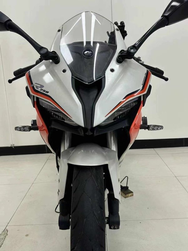 二手QJMOTOR赛250