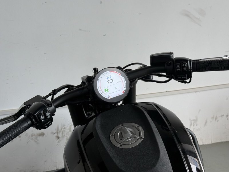 二手QJMOTOR闪600