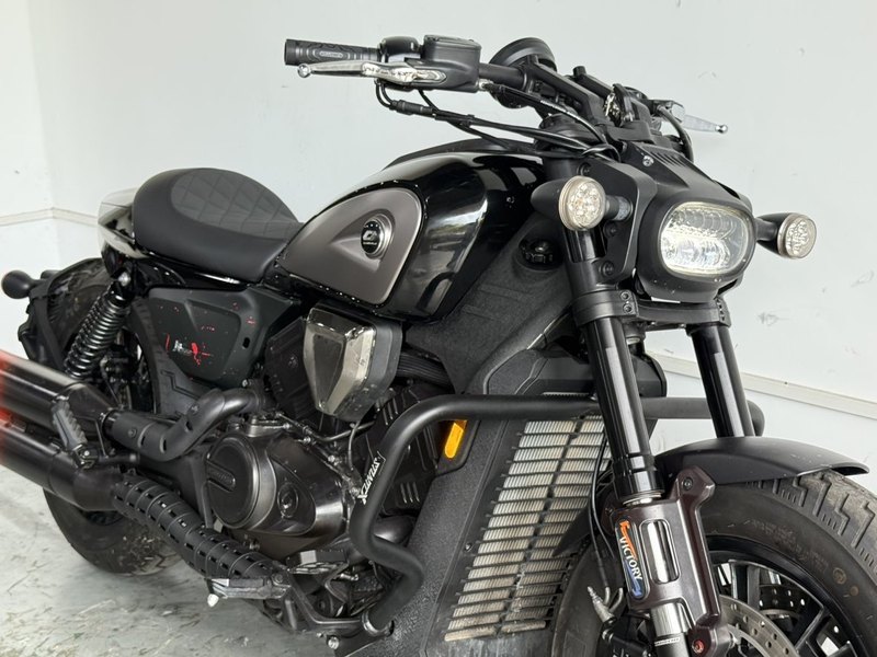 二手QJMOTOR闪600