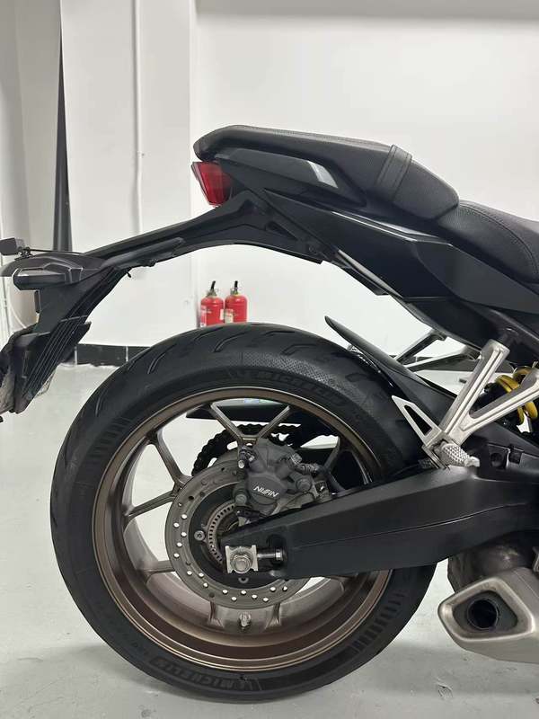 二手本田CB650R 