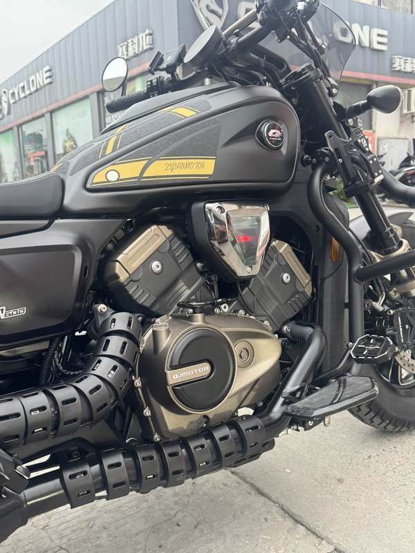 二手QJMOTOR闪600