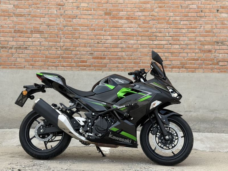二手川崎Ninja 400