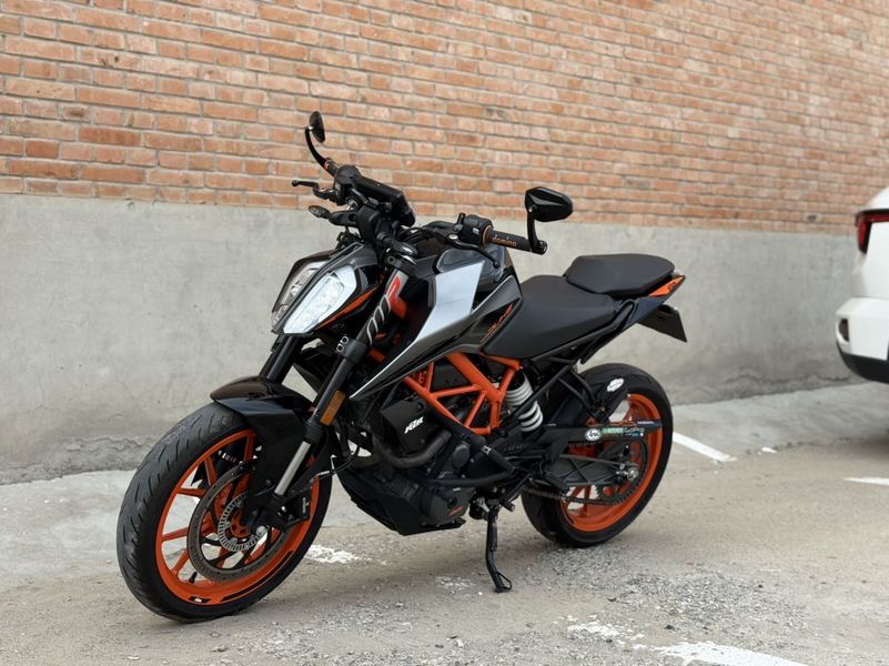二手KTMR2R390 Duke