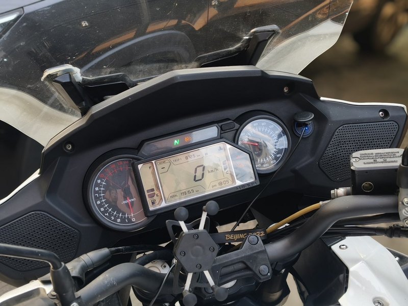 二手贝纳利600GC