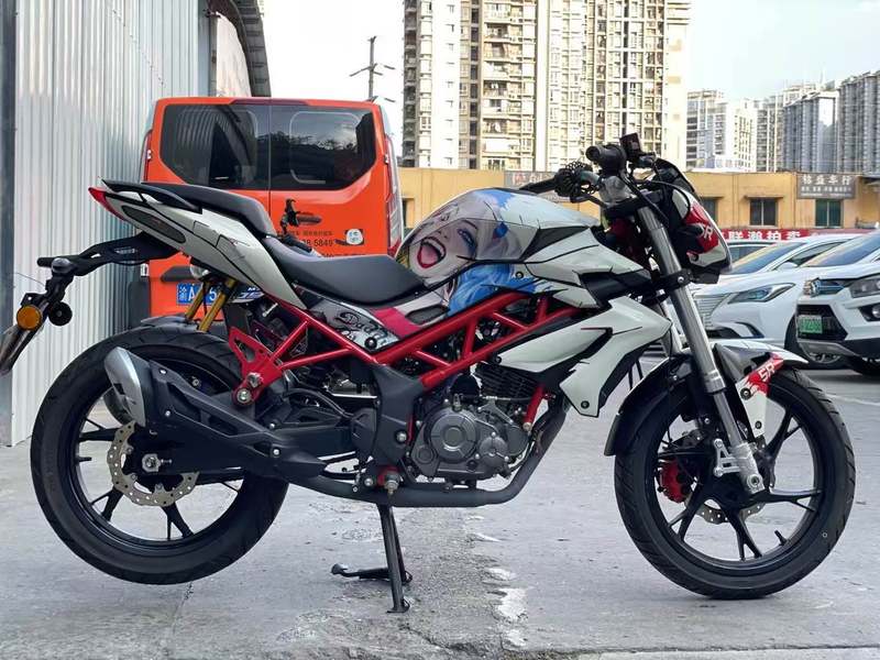 二手贝纳利红宝龙 TNT150i