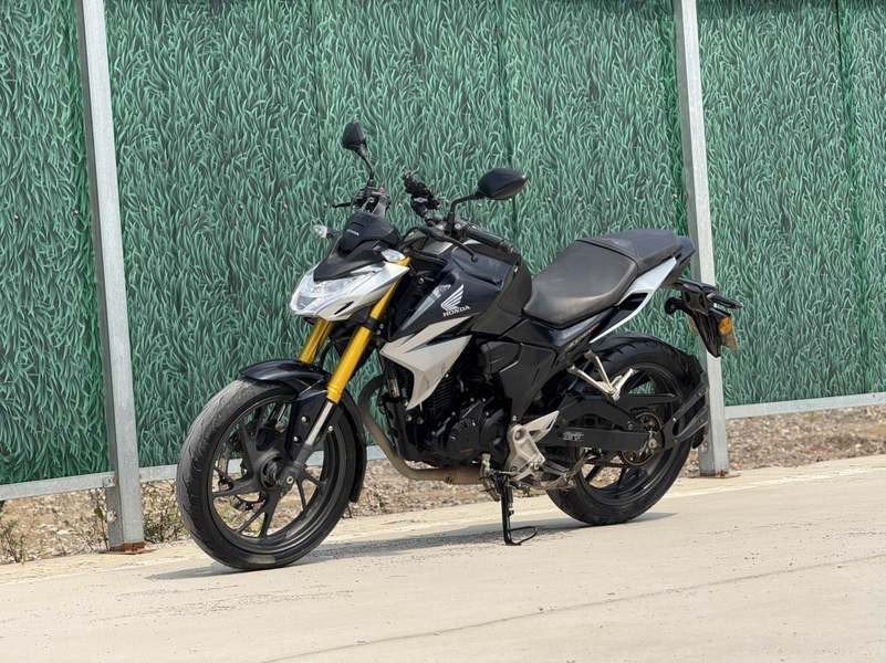 二手五羊本田CB190R 暴锋眼