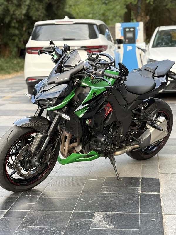 二手川崎Z1000