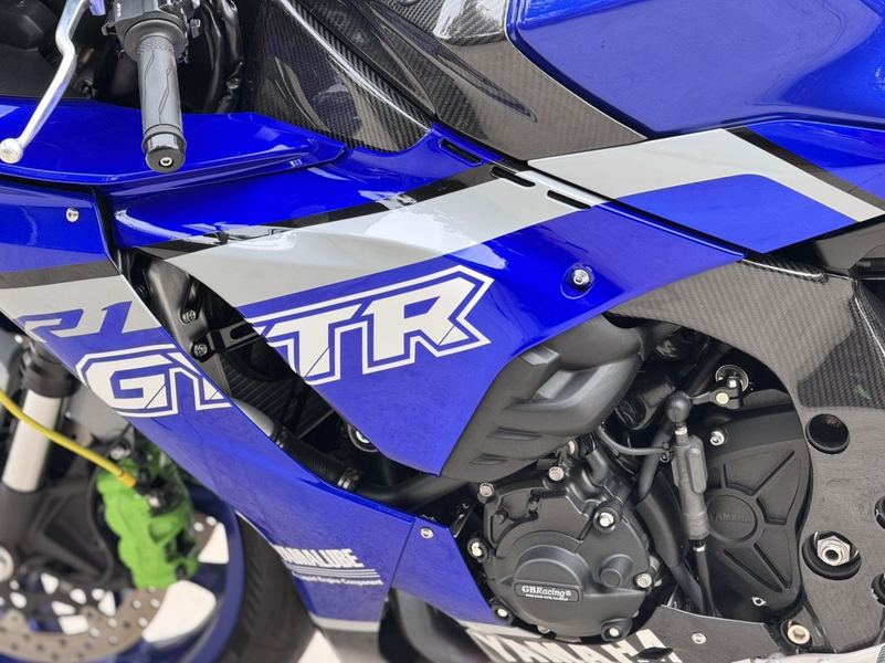二手雅马哈YZF-R1