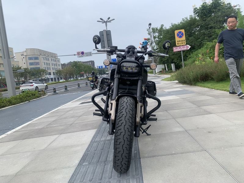 二手QJMOTOR闪600