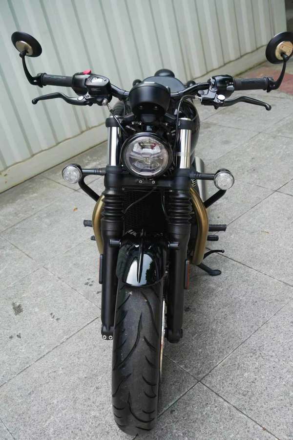 二手凯旋Bonneville Bobber