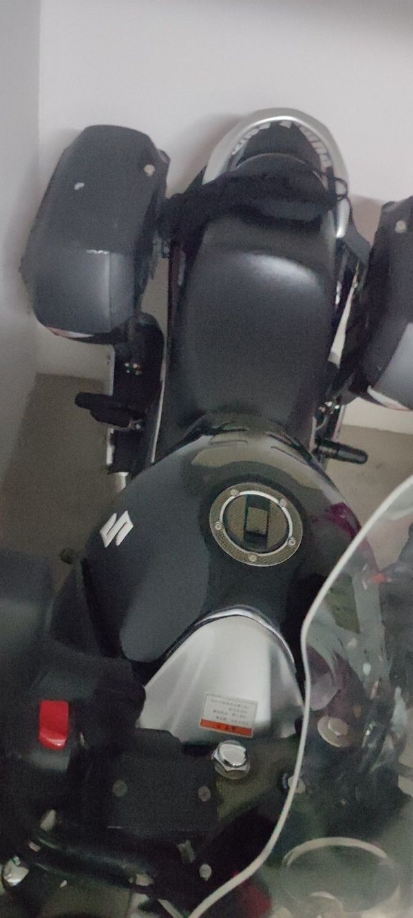 二手豪爵铃木骊驰 GW250