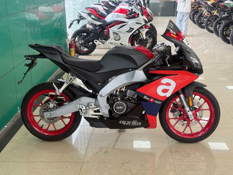 二手宗申阿普利亚GPR250R