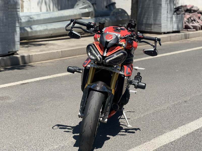 二手凯旋Speed Triple 1200