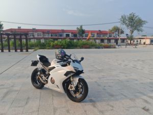 二手张雪机车500RR