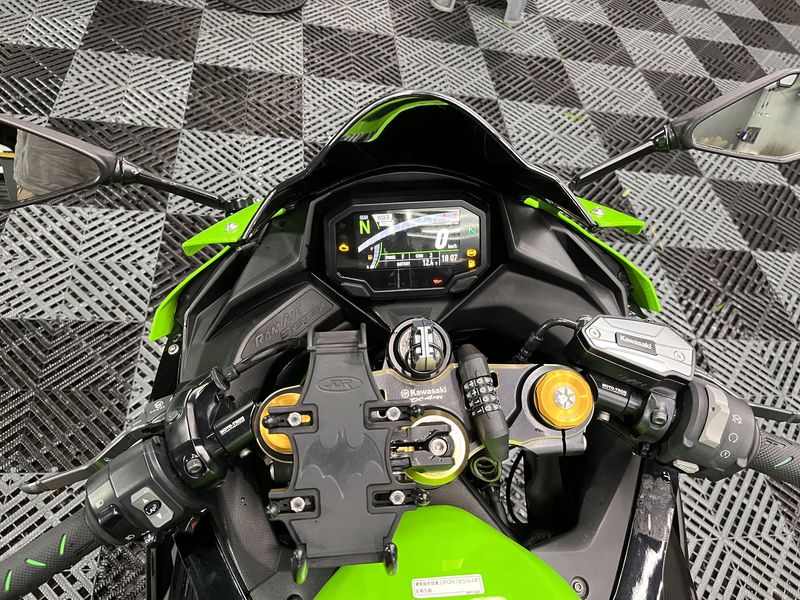二手川崎ZX-4R