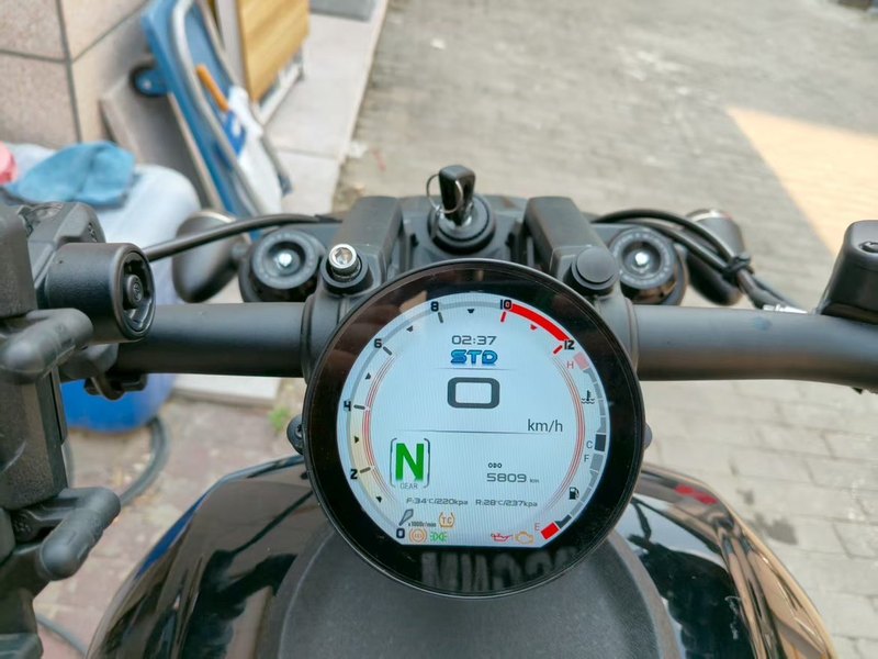 二手QJMOTOR闪600
