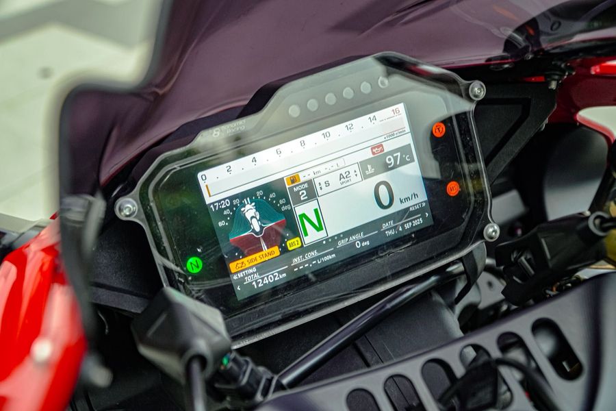 二手本田CBR 1000 RR-R