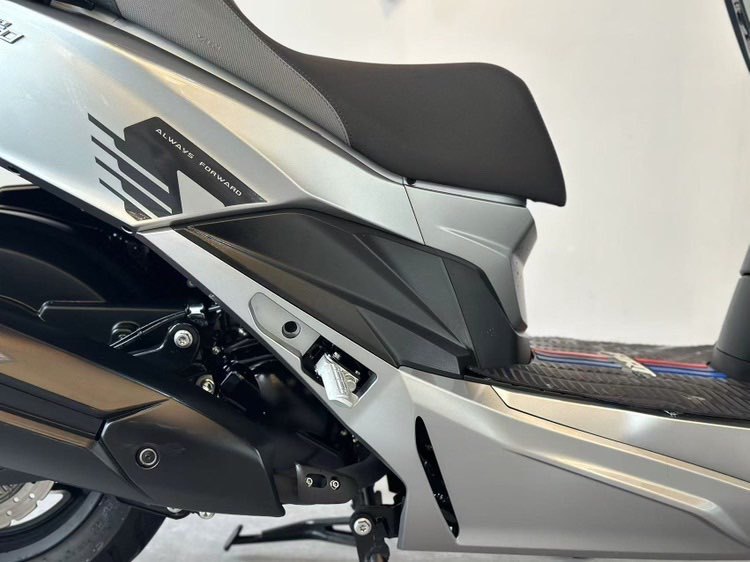 二手QJMOTOR鸿250