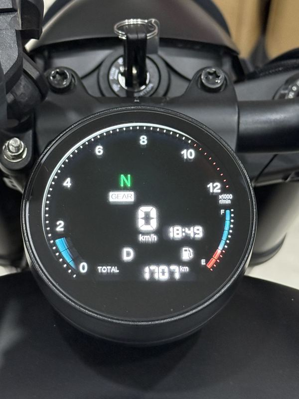 二手QJMOTOR闪300