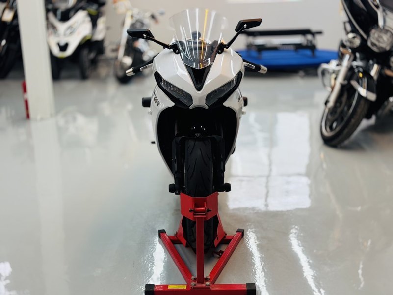 二手凯旋Daytona 660