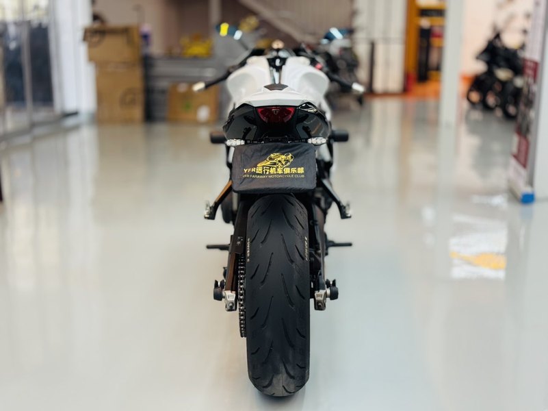 二手凯旋Daytona 660