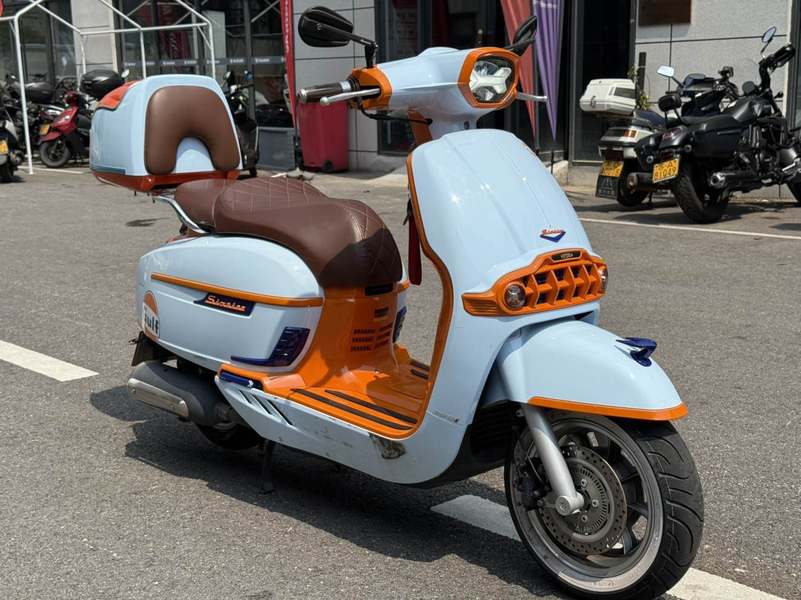二手维多利亚Sixties 300i