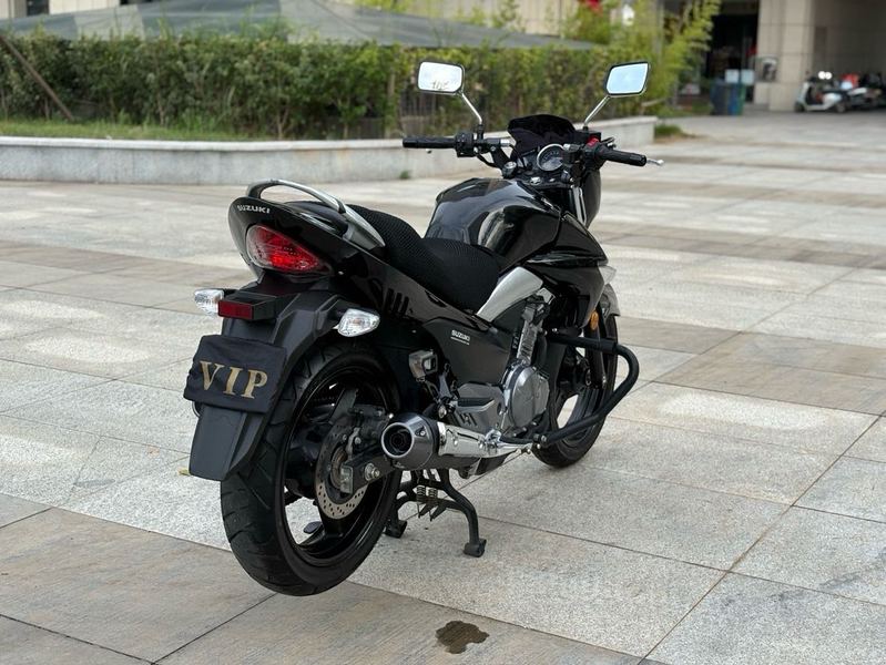 二手豪爵铃木骊驰 GW250