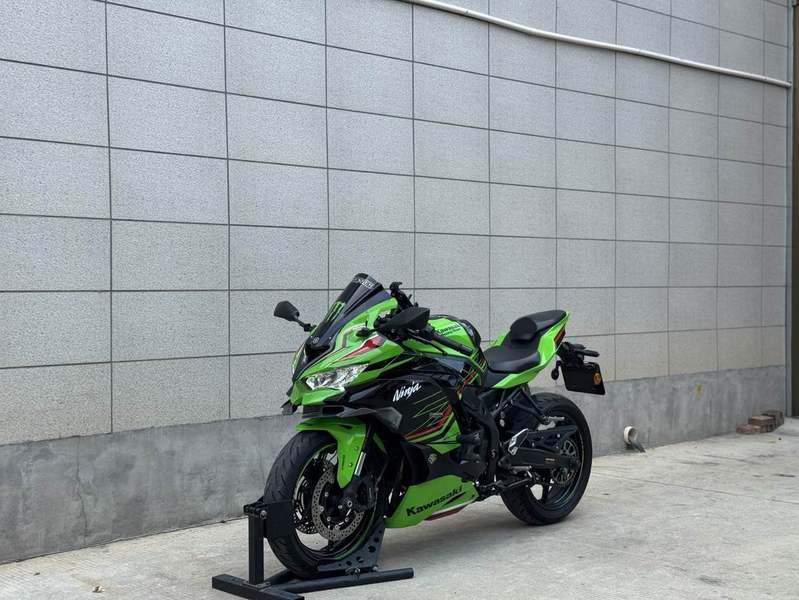 二手川崎ZX-4R