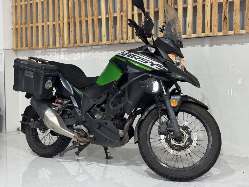 二手川崎Versys-X 300 