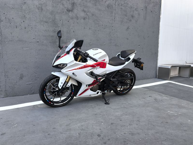 二手QJMOTOR赛250
