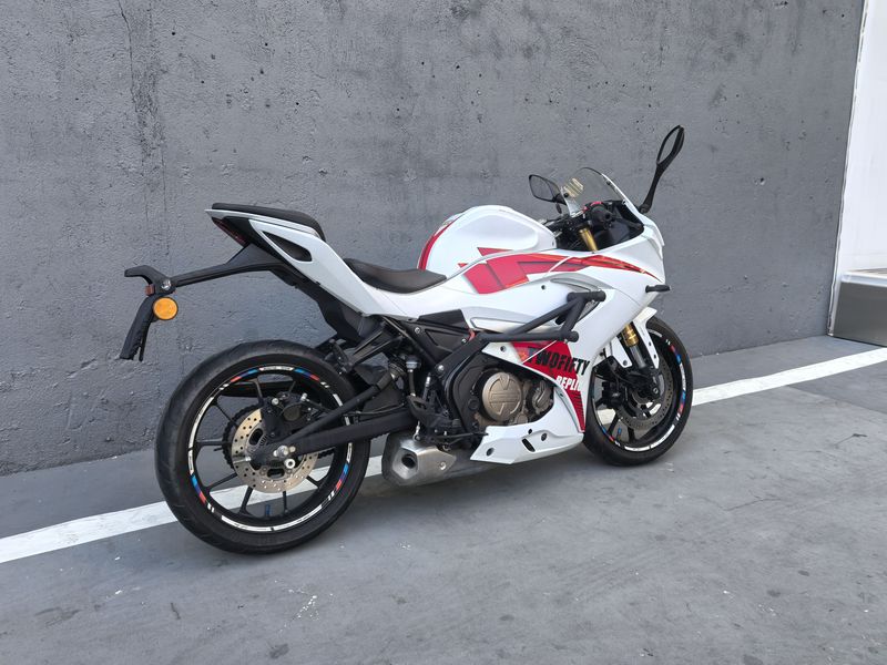 二手QJMOTOR赛250