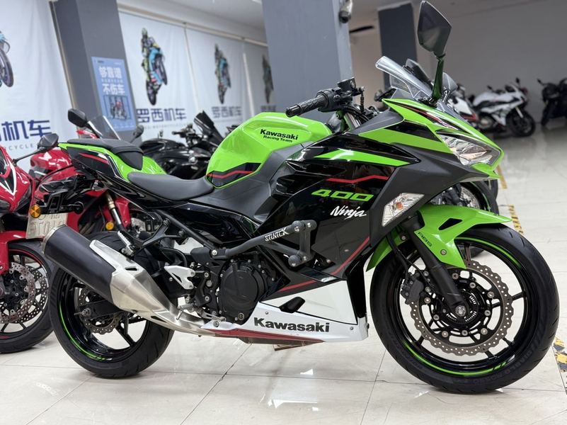 二手川崎Ninja 400