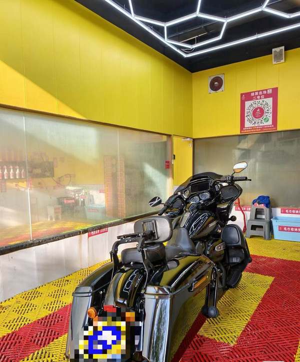 二手哈雷戴维森公路滑翔 Road Glide