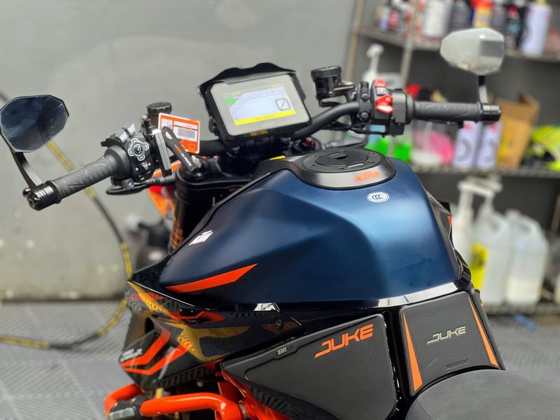 二手KTMR2R1290 Super Duke