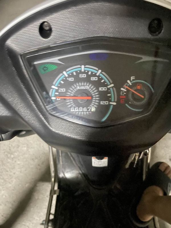 二手豪爵VF100