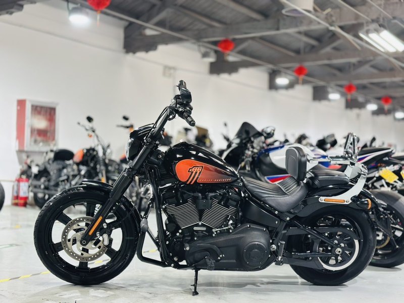 二手哈雷戴维森街霸 Street Bob