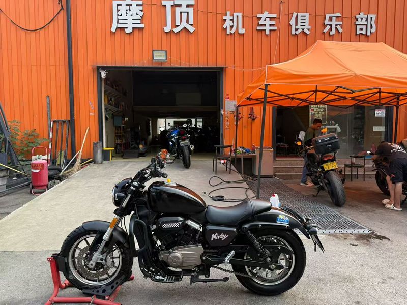二手QJMOTOR闪300