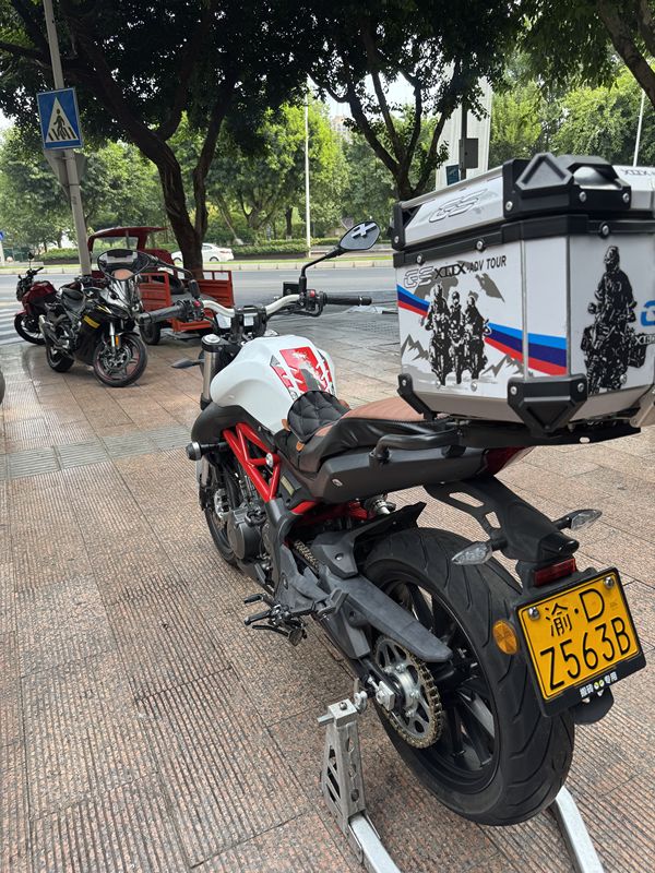 二手贝纳利蓝宝龙 BN302S