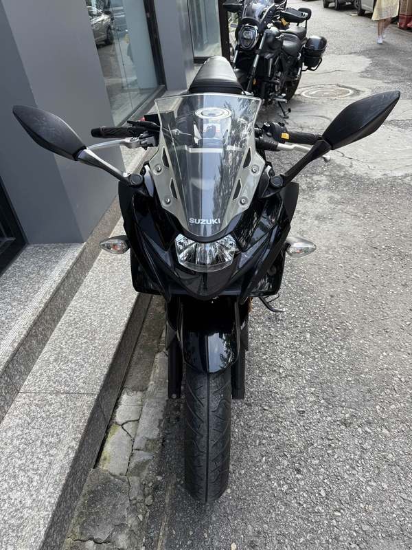 二手豪爵铃木GSX250R